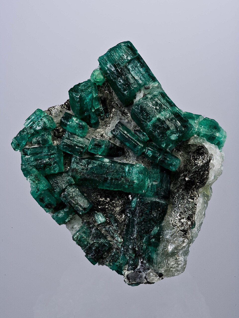 Smeraldo — cristallo su quarzo, Zambia